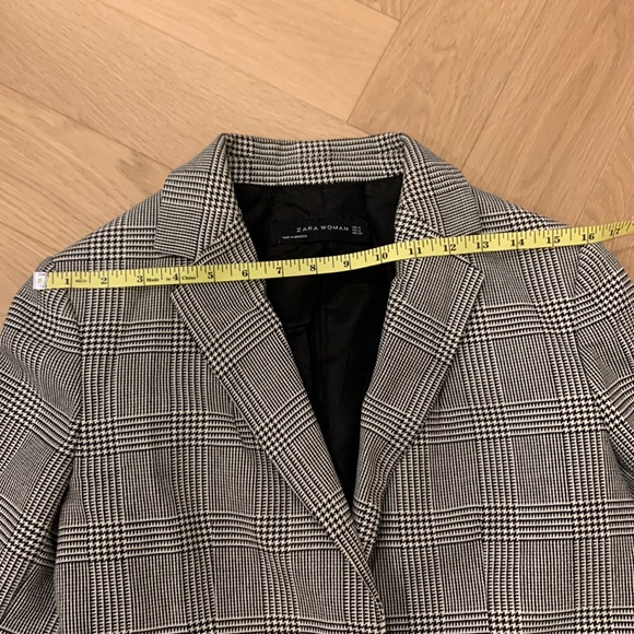 Fall - Gently Used Zara Glen Plaid Single Breasted Blazer Black & White Medium - Picture 8 of 11
